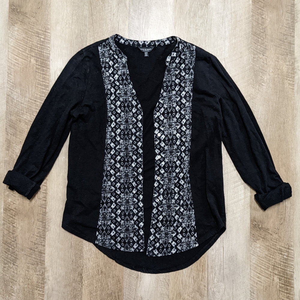 Lucky Brand Black and White Floral Print Button Down Shirt Roll Tab Sleeves
